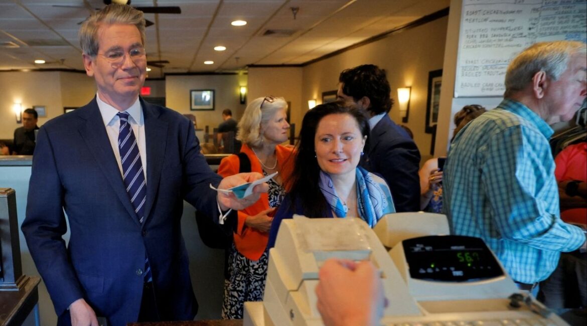 U.S. Secretary of the Treasury Scott Bessent pays his bill during a Labor Day visit to McLean Family Restaurant in McLean, Virginia, U.S., September 1, 2025. (Reuters/Brian Snyder)