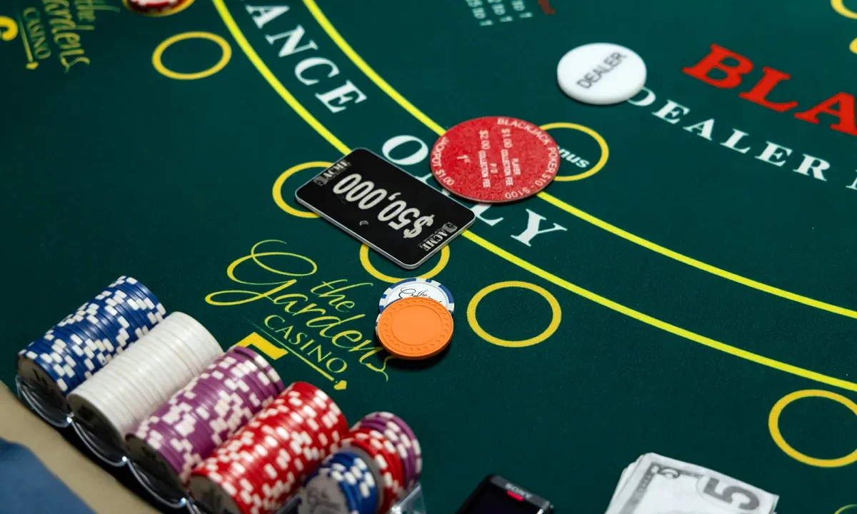 Blackjack table in Southern California Cardroom