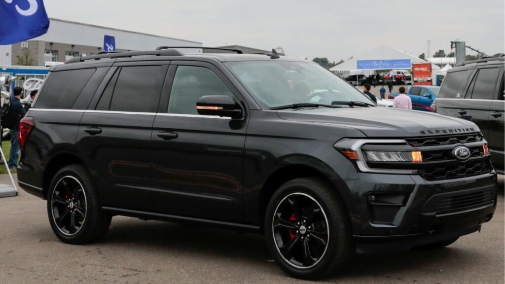 2022 Ford Expedition SUV is pictured during the Motor Bella 2021 auto show in Pontiac, Michigan, September 21, 2021. (Reuters/Rebecca Cook)