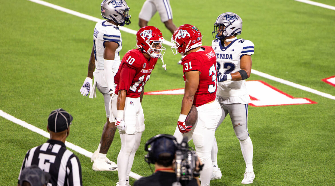 Nevada Wolf Pack at Fresno State Bulldogs Football