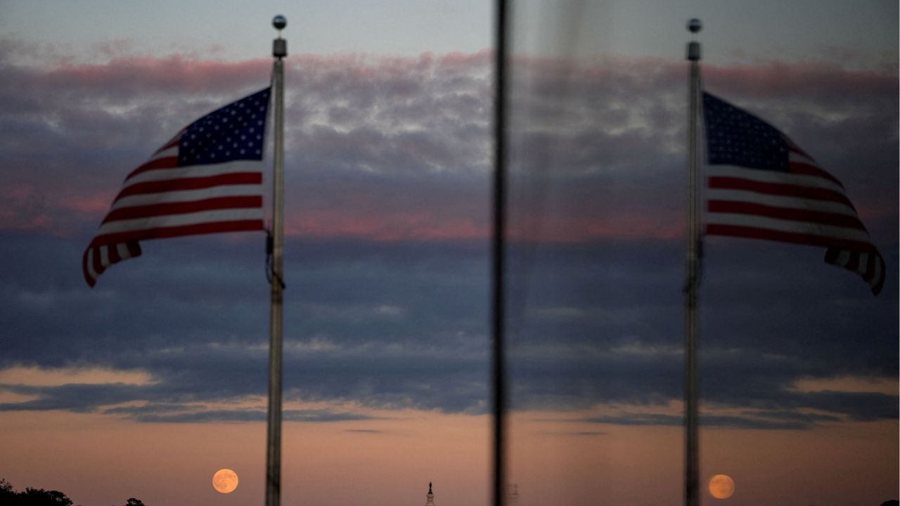 A general view of the dome of the U.S. Capitol from the Washington Monument during the sixth day of a shutdown of the federal government in Washington, D.C., U.S., October 6, 2025. (Reuters/Kent Nishimura)