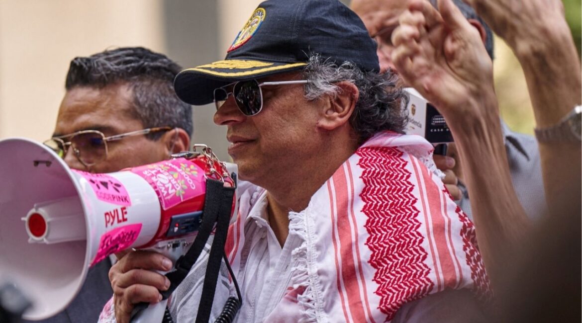 Colombian President Gustavo Petro addresses pro-Palestinian demonstrators at Dag Hammarskjold Plaza outside U.N. headquarters during the 80th United Nations General Assembly in New York City, U.S., September 26, 2025. (Reuters File)