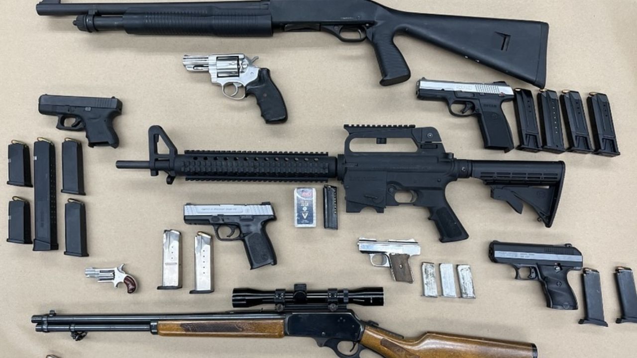 Fresno police arrested a convicted felon in Southeast Fresno after seizing 10 guns, ballistic vests, ammunition, and narcotics during a search. (Fresno PD)