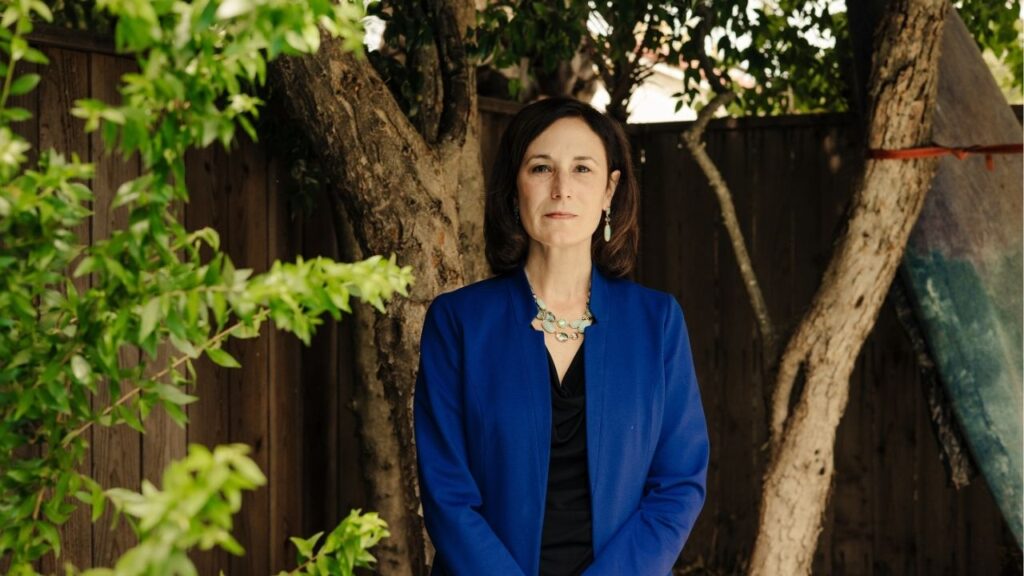 Michele Beckwith in Davis, Calif., Sept. 18, 2025. Beckwith was fired as a U.S. attorney by President Donald Trump after warning a top immigration official to follow the law — she now has a new job with Gov. Gavin Newsom of California. (Rozette Halvorson/The New York Times)