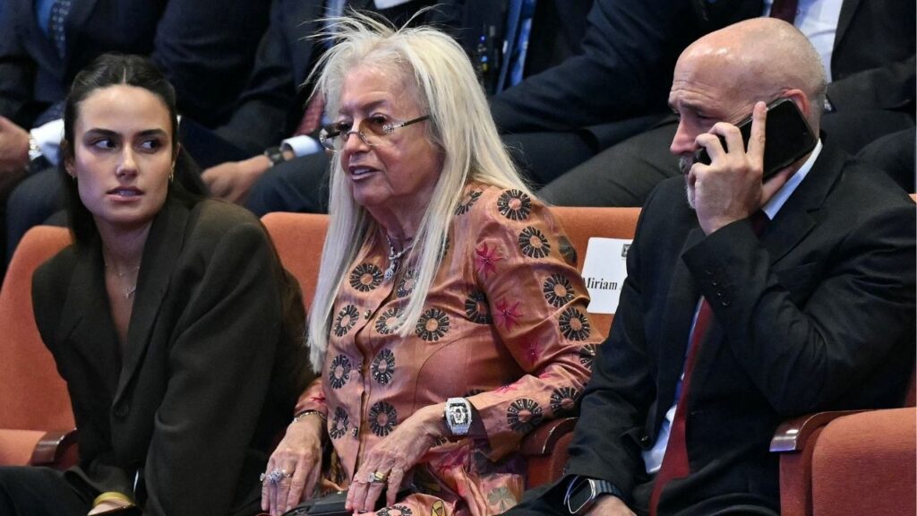 Miriam Adelson waits for a speech by US President Donald Trump at the Knesset, in Jerusalem on October 13, 2025. SAUL LOEB/Pool via REUTERS
