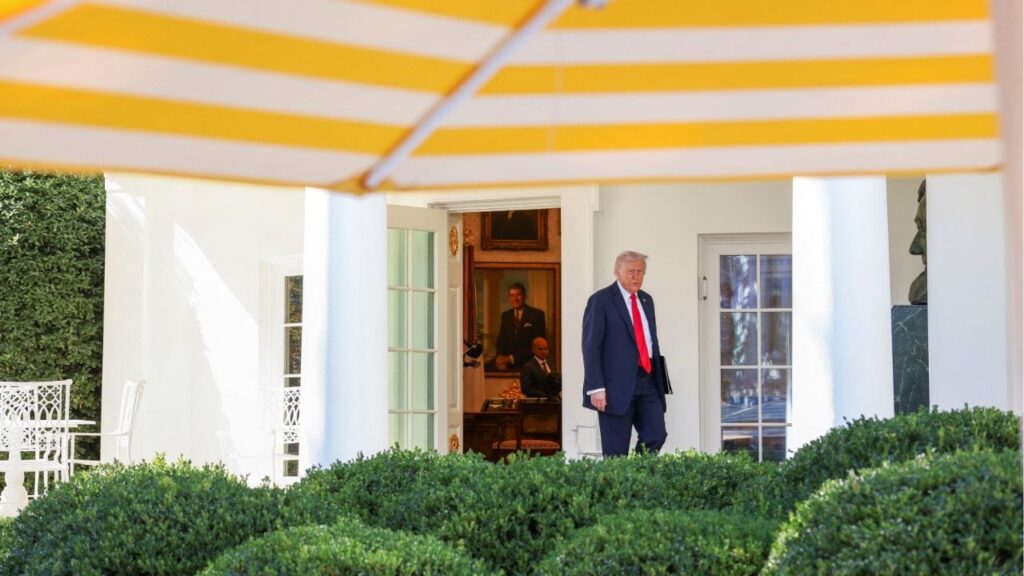 President Donald Trump exits the Oval Office to speak at a Rose Garden Club lunch at the White House in Washington, D.C., U.S., October 21, 2025. (Reuters/Kevin Lamarque)