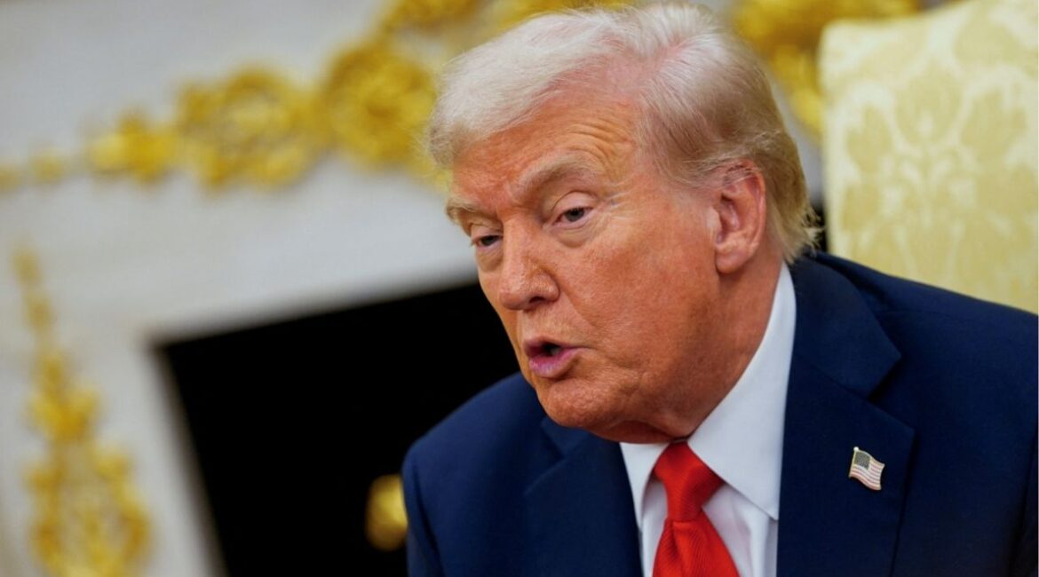 President Donald Trump participates in a bilateral meeting with Finland's President Alexander Stubb (not pictured), in the Oval office at the White House in Washington, D.C., U.S., October 9, 2025. (Reuters/Nathan Howard)
