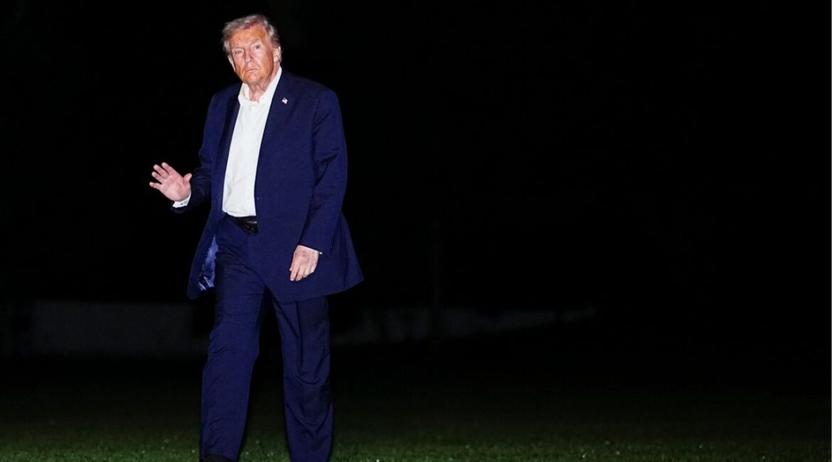 President Donald Trump waves while walking on the South Lawn as he arrives back at the White House, after participating in a world leaders' summit in Egypt on ending the Gaza war, amid a ceasefire between Israel and Hamas in Gaza, in Washington, D.C., U.S., October 14, 2025. (Reuters/Aaron Schwartz)