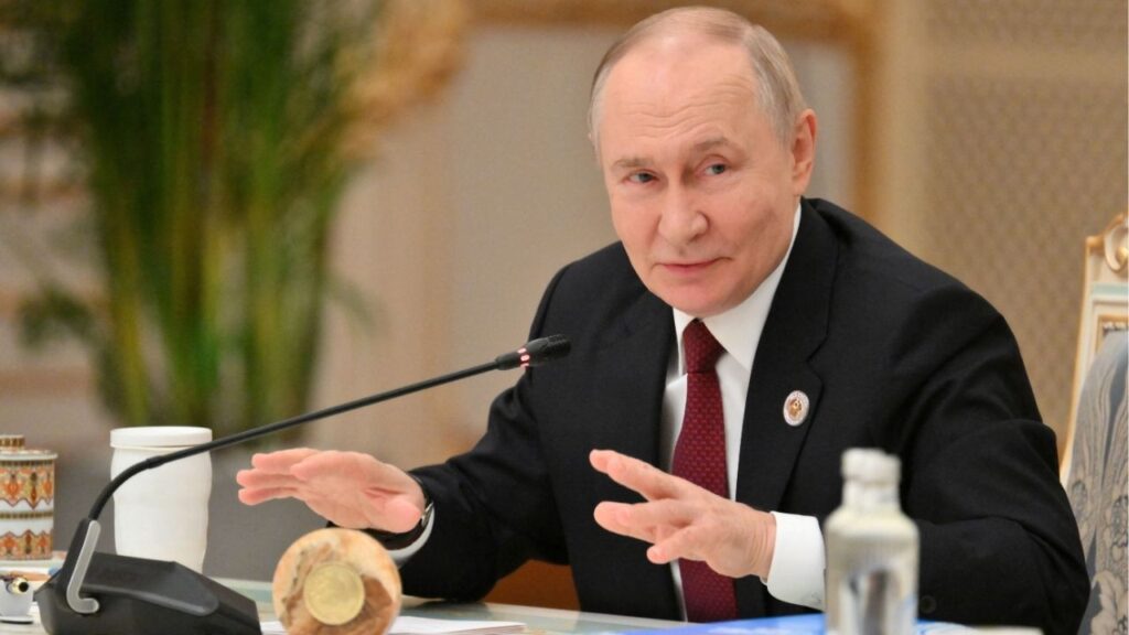 Russian President Vladimir Putin takes part in the CIS leaders' summit in Dushanbe, Tajikistan October 10, 2025. Sputnik/Grigory Sysoev/Pool via REUTERS