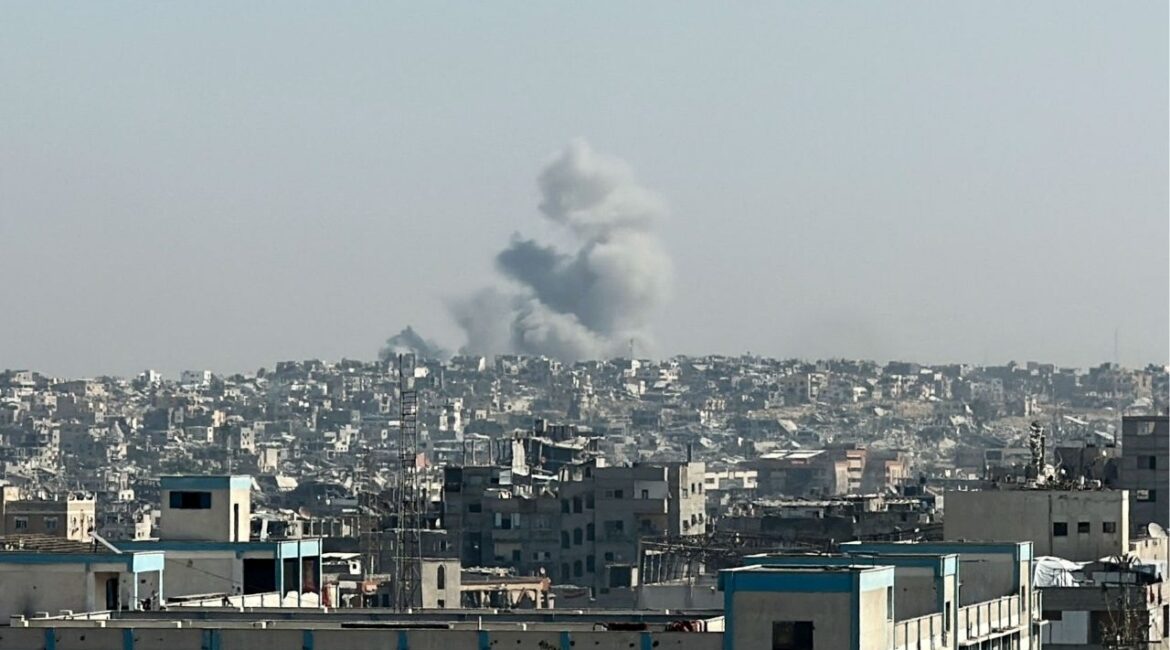 Smoke rises following an Israeli strike in Khan Younis, southern Gaza Strip, October 20, 2025. (Reuters/Stringer)