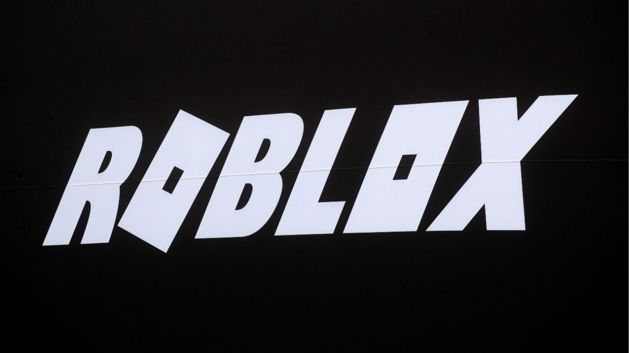 The Roblox logo is displayed on a banner, to celebrate the company's IPO, on the front facade of the New York Stock Exchange (NYSE) in New York, U.S., March 10, 2021. (Reuters/Brendan McDermid)
