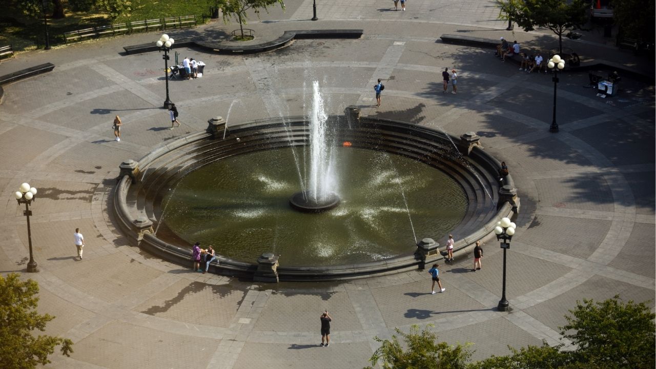 The Tisch Fountain in Manhattan’s Washington Square Park on July 27, 2023. Federal prosecutors in Manhattan unsealed charges on Thursday, Oct. 30, 2025, against 19 people who they said ran a year-round open-air drug market in Washington Square Park, distributing millions of doses of fentanyl, heroin and crack cocaine. (Benjamin Norman/The New York Times)