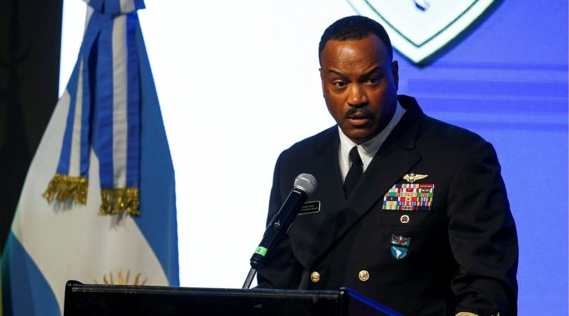 U.S. Navy Admiral Alvin Holsey, commander of U.S. Southern Command (SOUTHCOM), hosts the South American Defense Conference (SOUTHDEC), in Buenos Aires, Argentina August 20, 2025. (Reuters/Martin Cossarini)