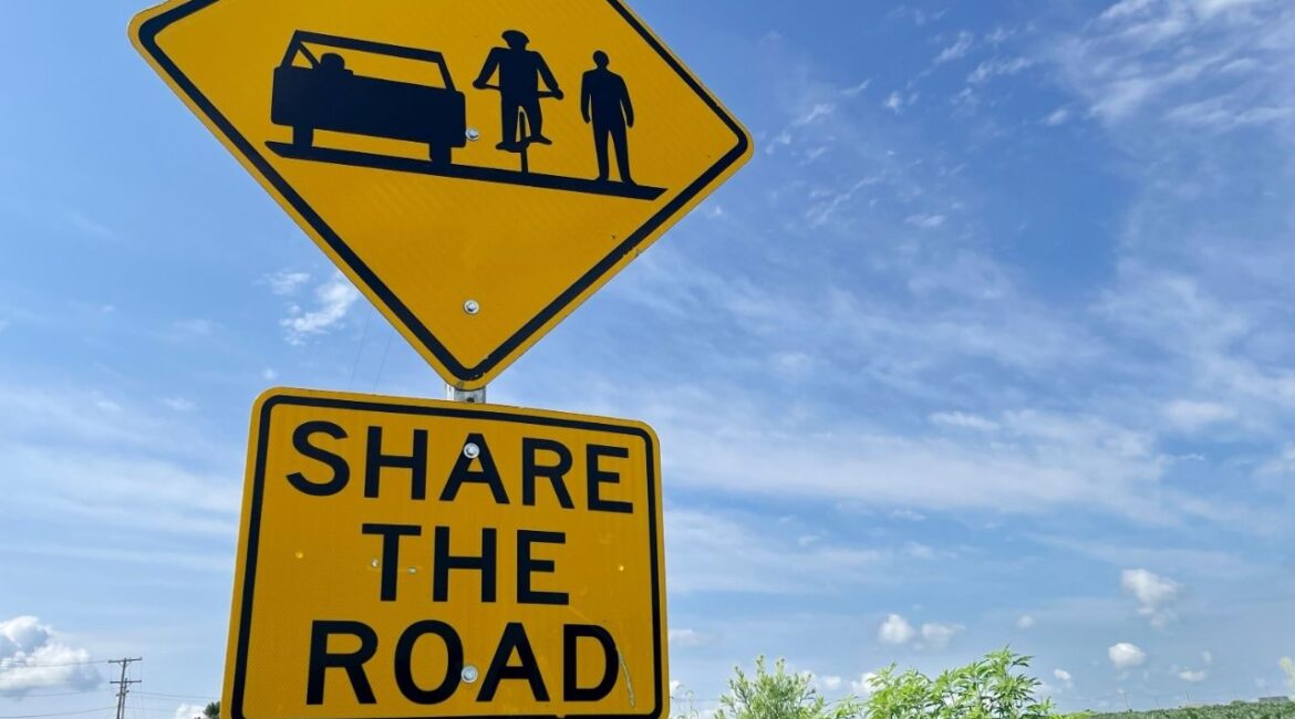 Fresno police data shows 17 pedestrian and bicyclist deaths this year as advocates urge faster, sustained investment in safer streets. (Shutterstock)