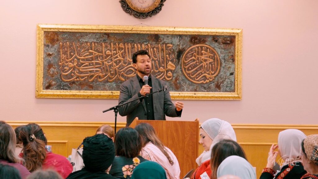 Producer and Development Director Jawaad Abdul Rahman of Unity Productions Foundation speaks to the Fresno community about strengthening authentic Muslim representation in media. (GV Wire/Eric Martinez)