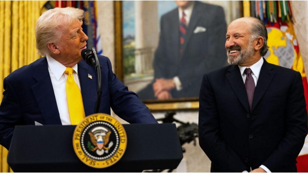President Donald Trump, left, shares a laugh with Hoeard Lutnick during his ceremonial swearing-in as Commerce Secretary at the White House on Feb. 21, 2025. Lutnick was one of the dozens of donors to Trump’s transition, and his family donated to the $300 million White House construction project. (Tierney L. Cross/The New York Times)