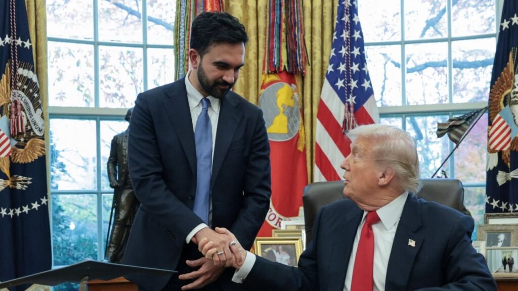 President Donald Trump shakes hands with with New York City Mayor-elect Zohran Mamdani as they meet at the White House in Washington, D.C., U.S., November 21, 2025. (Reuters/Jonathan Ernst)