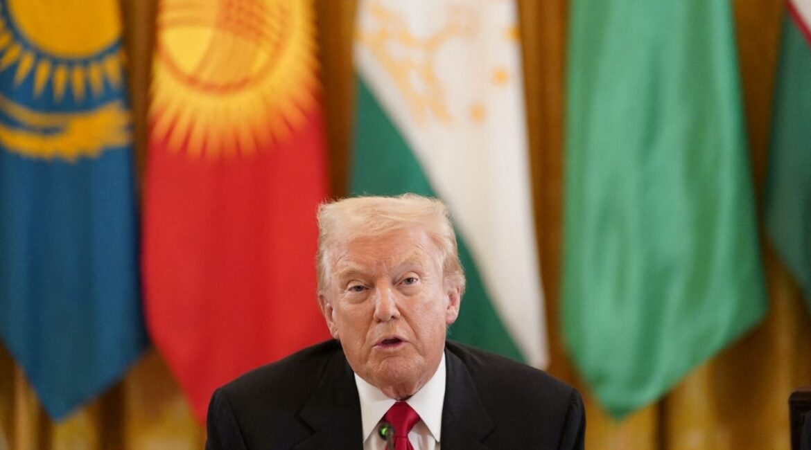 President Donald Trump speaks during dinner with the leaders of the C5+1Central Asian countries of Kazakhstan, Kyrgyzstan, Tajikistan, Turkmenistan, and Uzbekistan, in the East Room of the White House in Washington, D.C., U.S., November 6, 2025. (Reuters/Nathan Howard)