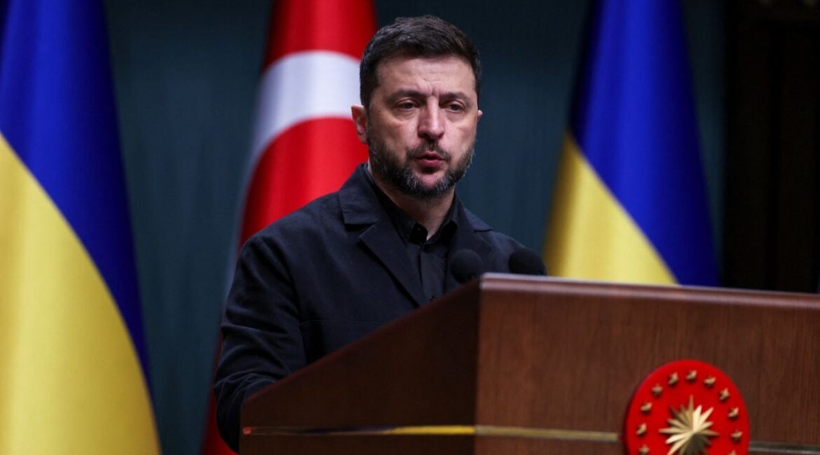 Ukrainian President Volodymyr Zelenskiy and Turkey's President Tayyip Erdogan (not pictured) attend a joint press conference in Ankara, Turkey, November 19, 2025. (Reuters/Umit Bektas)