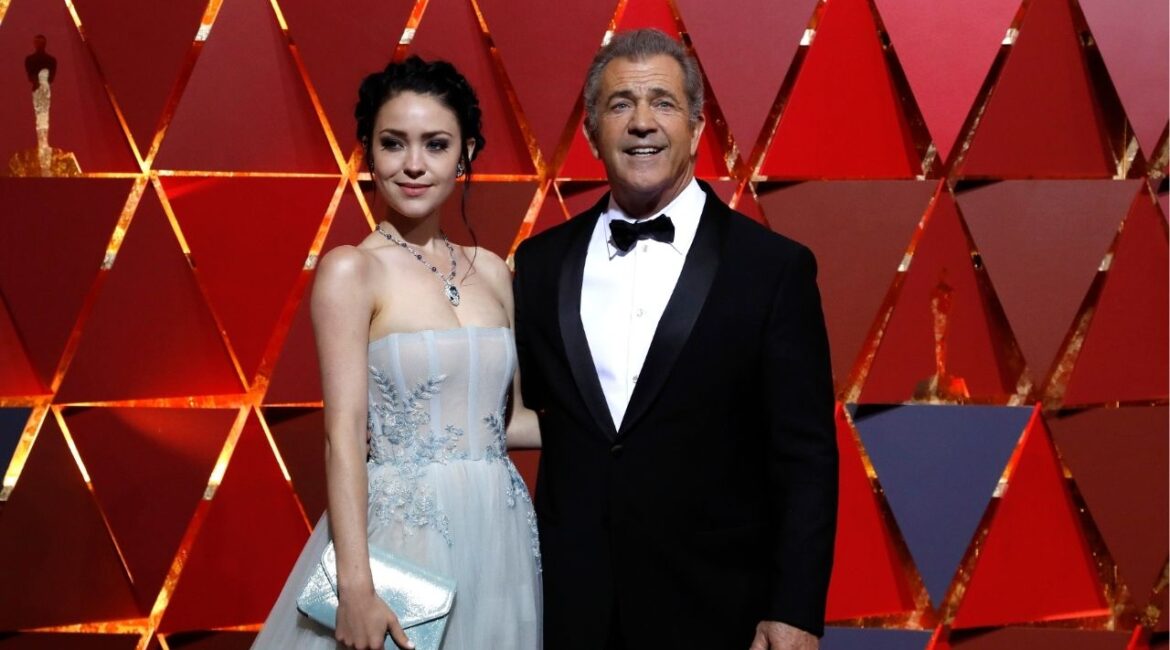 89th Academy Awards - Oscars Red Carpet Arrivals - Hollywood, California, U.S. - 26/02/17 - Actor Mel Gobson and girlfriend Rosalind Ross (Reuters/Mario Anzuoni )