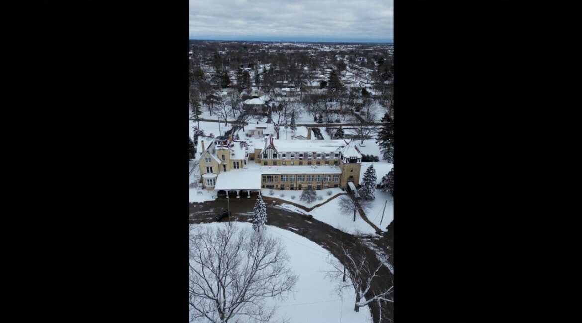 A drone view shows the aftermath of a snowfall in this screen grab obtained from social media video, in Crystal Lake, Illinois, U.S., November 30, 2025. Instagram@radiojoecicero/via REUTERS