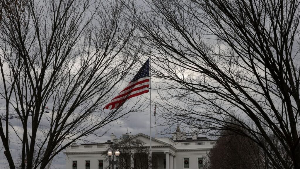 A general view shows the White House on a cloudy day, in Washington, D.C., U.S., December 23, 2025. (Reuters/Tyrone Siu)