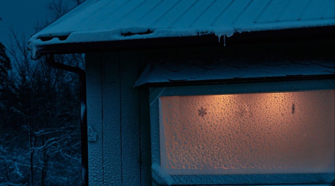 A winter storm brought high winds and snow to Bristol, Maine, Feb. 2, 2021. The average household is projected to spend nearly $1,000 this winter to heat its home, up 9.2 percent from a year earlier, according to the National Energy Assistance Directors Association, which represents state governments in securing federal money.(Tristan Spinski/The New York Times)