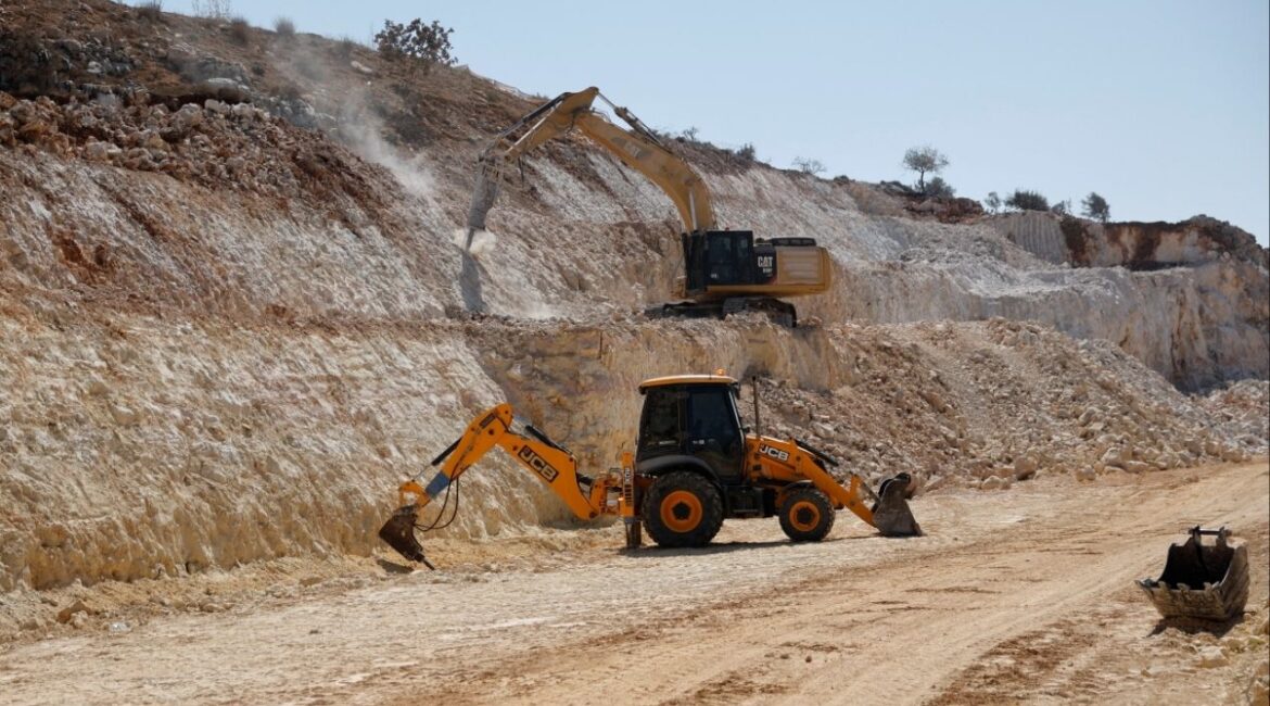 Excavators expand an Israeli bypass road connecting Israeli settlers in the Israeli-occupied West Bank with Jerusalem, near Ramallah in the West Bank, September 29, 2025. (Reuters File)