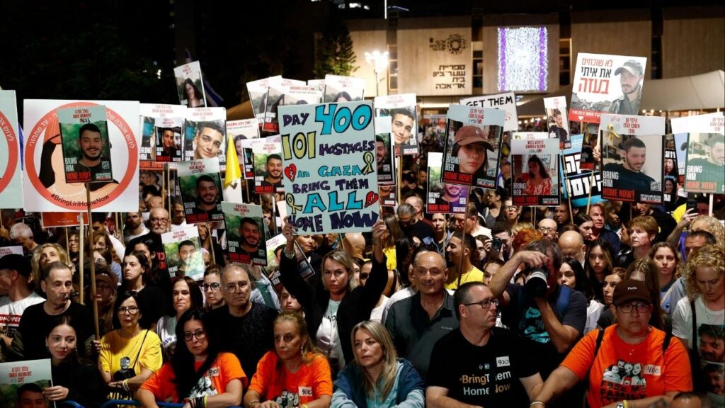 People attend a rally demanding the release of hostages who were kidnapped during the deadly October 7, 2023 attack on Israel, amid the ongoing conflict in Gaza between Israel and Hamas, in Tel Aviv, Israel, November 9, 2024. (Reuters File)