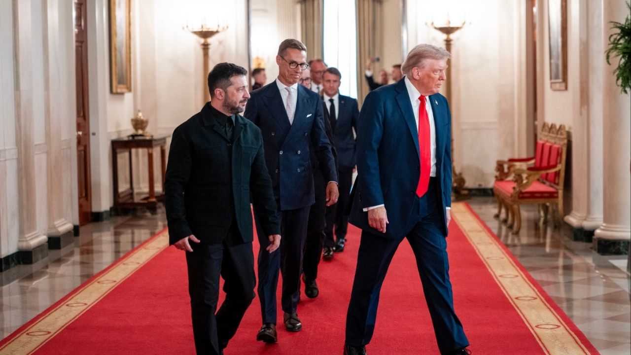 President Donald Trump walks with President Volodymyr Zelenskyy of Ukraine at the White House in Washington, on Monday, Aug. 18, 2025. Trump said in an interview published on Dec. 9 that Europe was weak and its nations were “decaying,” days after his administration issued a strategy paper that indicated that the United States should no longer guarantee the continent’s security. (Doug Mills/The New York Times)