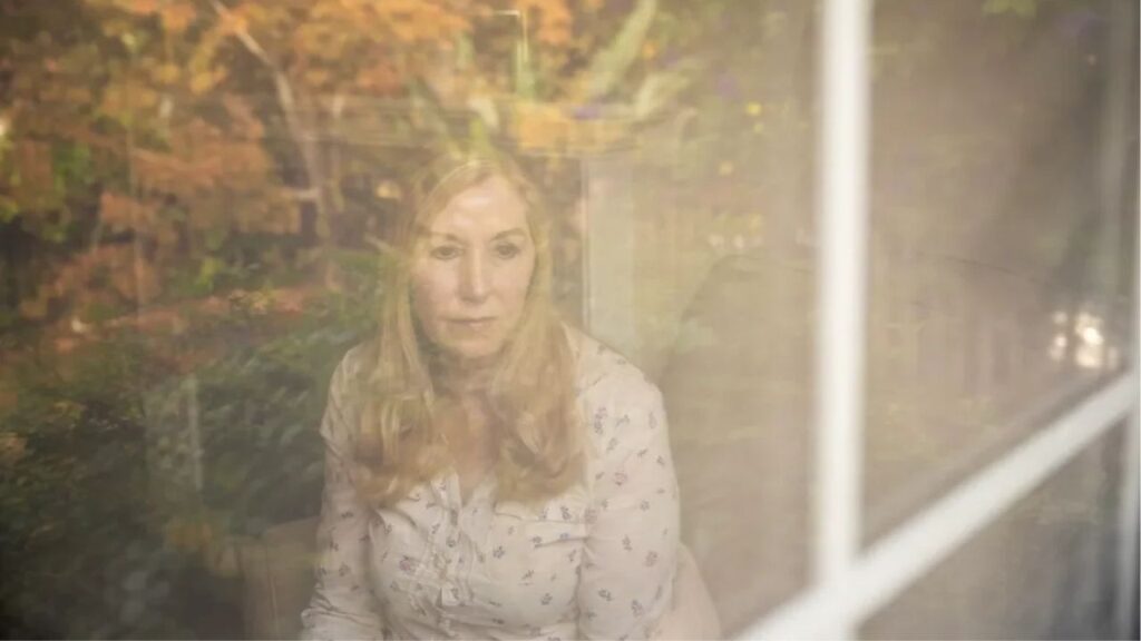 Ronda Deplazes, who felt CARE Court let down her son after she placed her hopes in it, at her home in Concord, on Oct. 27, 2025. Photo by Florence Middleton for CalMatters/CatchLight