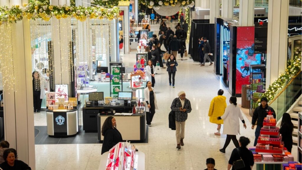 Shoppers at Macy’s in midtown Manhattan on Nov. 21, 2025. The latest Consumer Price Index, released by the Bureau of Labor Statistics on Dec. 18, rose 2.7% from the same time last year. That fell short of the previous 3% pace and was well below economists’ expectations — likely reflecting what they called distortions caused by the government shutdown. (Vincent Alban/The New York Times)
