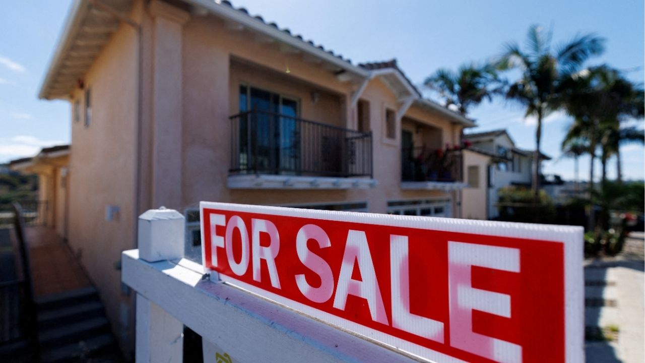 A for sale sign is shown for a residential home in Encinitas, California, U.S. July 25, 2025. (Reuters File)