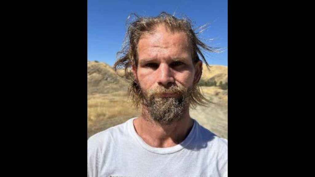 Fresno County authorities are asking for the public’s help to locate Garth Dustin Moore, a 34-year-old man believed to be homeless who has been reported missing. (Fresno County SO)