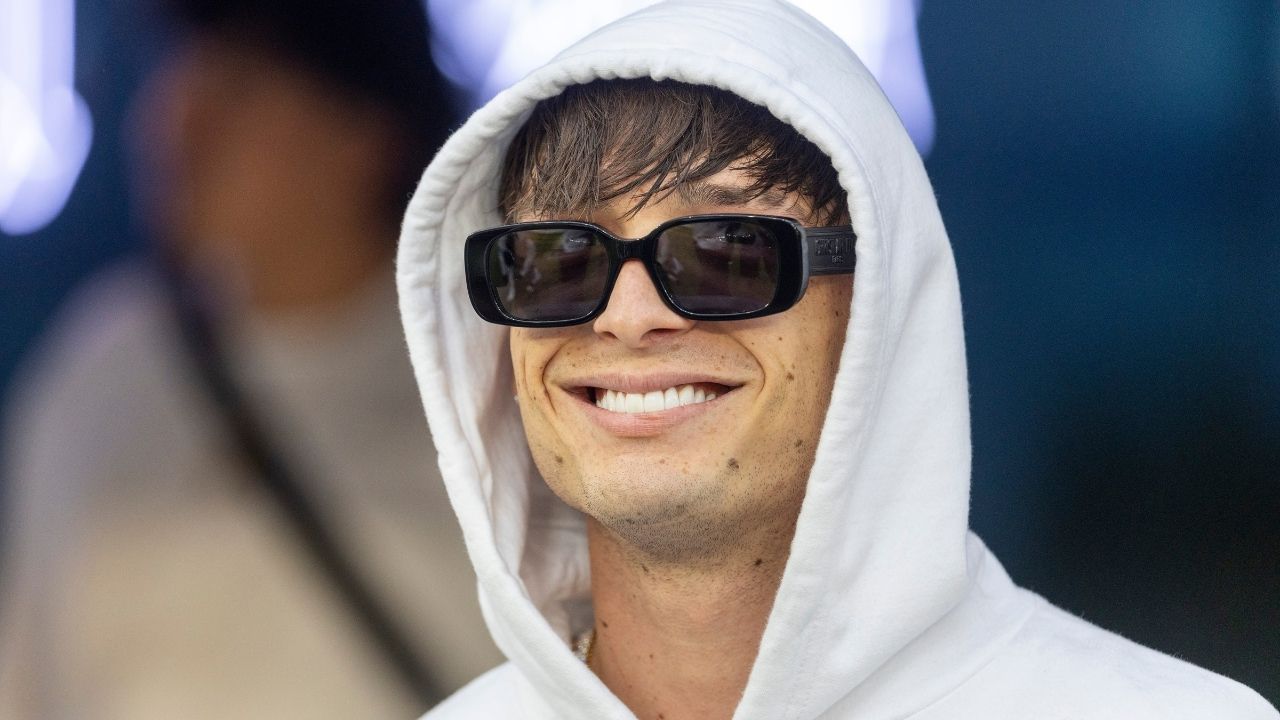 Latin music star Peso Pluma is bringing his DINASTÍA by Peso Pluma & Friends Tour to 30 U.S. cities, including Fresno’s Save Mart Center on March 10, 2026. (Shutterstock)