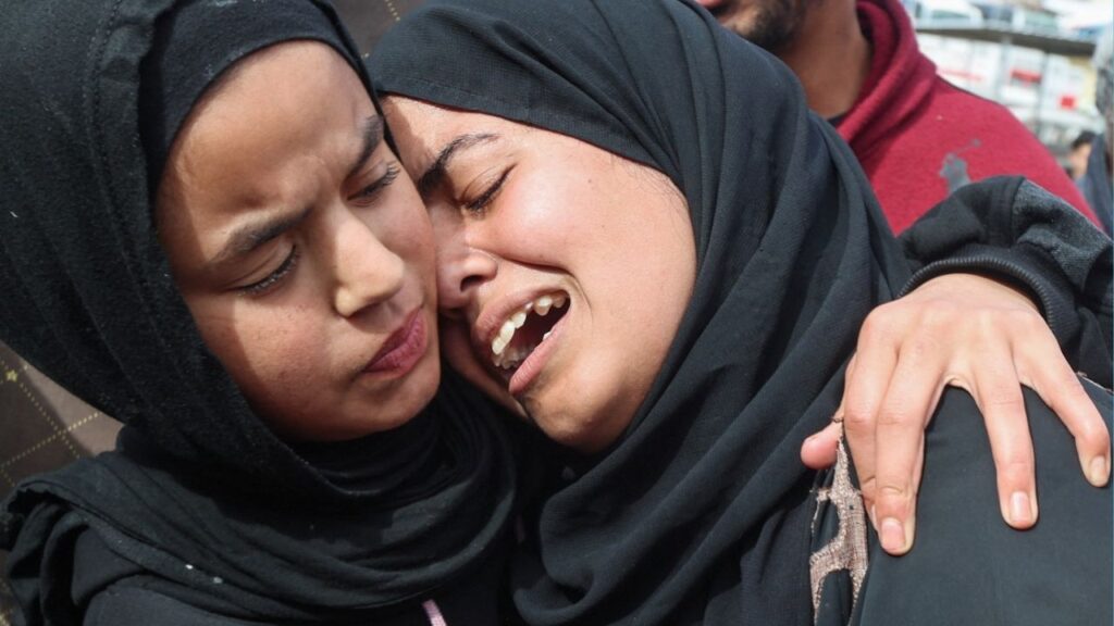 Mourners react during the funeral of Palestinians who, according to medics, were killed by Israeli gunfire on Thursday, at Nasser Hospital in Khan Younis, in the southern Gaza Strip, January 29, 2026. (Reuters/Ramadan Abed)