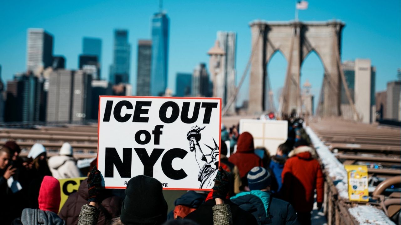 People march across the Brooklyn Bridge for Renee Nicole Good and against U.S. President Donald Trump and ICE, in New York City, U.S., January 19, 2026. (Reuters/Eduardo Munoz)