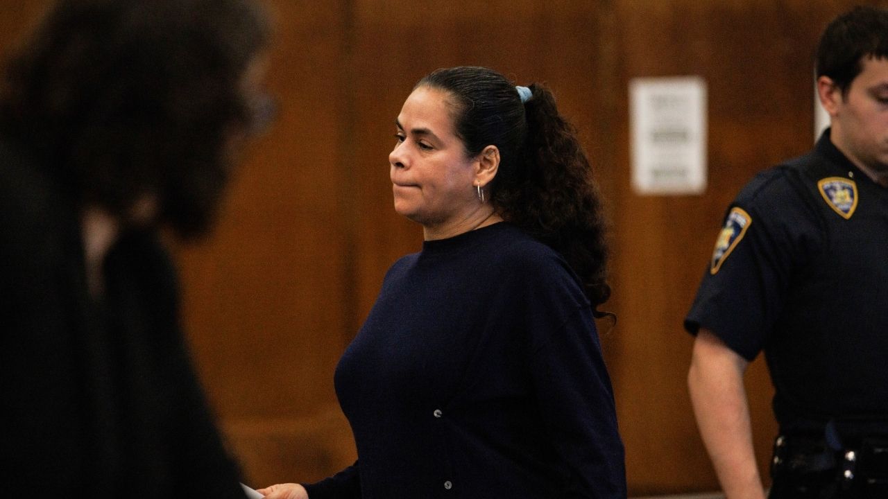 Rosalind Hernandez in court in New York, Nov. 21, 2024. Hernandez, a former building superintendent charged with stealing more than $350,000 from a 98-year-old resident of the building where she worked, was convicted on Thursday, Jan. 15, 2026, of two counts of larceny. (Benjamin Norman/The New York Times)