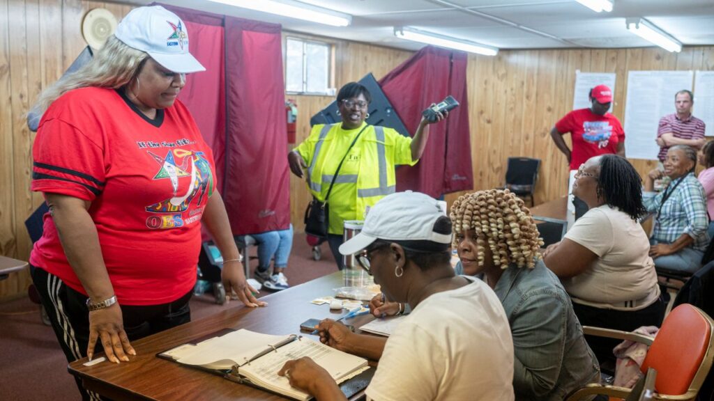 Image of a polling place in Coushatta, Louisiana.