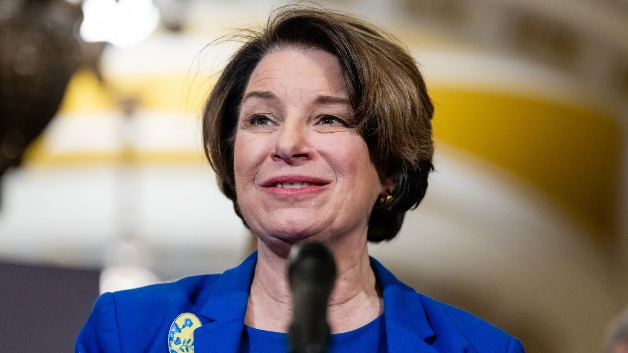 Sen. Amy Klobuchar (D-Minn.) speaks with reporters at the Capitol in Washington, on March 4, 2025. Klobuchar filed paperwork on Thursday, Jan. 22, to run for governor of her home state, signaling her likely entrance to a contest that has shifted rapidly since Gov. Tim Walz made the stunning decision to end his campaign for a third term. (Eric Lee/The New York Times)