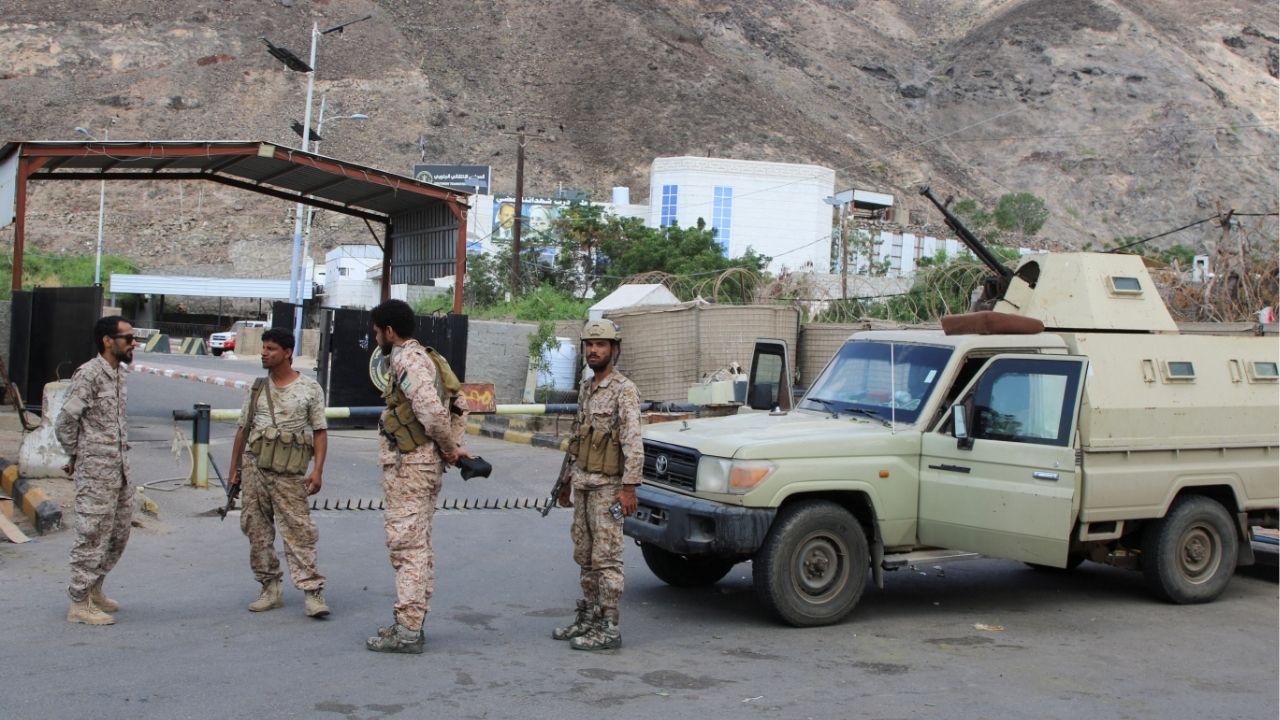 Soldiers gather outside the headquarters of the Southern Transitional Council in Aden, Yemen January 8, 2026. (Reuters/Fawaz Salman)