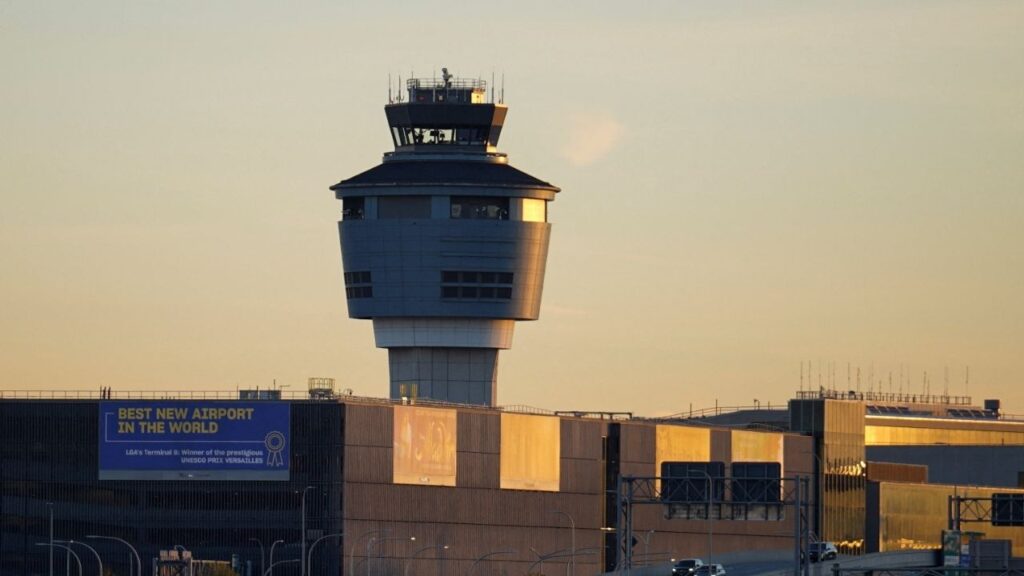 The air traffic control tower at New York's Laguardia Airport in the Queens borough of New York City, U.S., November 7, 2025. (Reuters/Ryan Murphy)