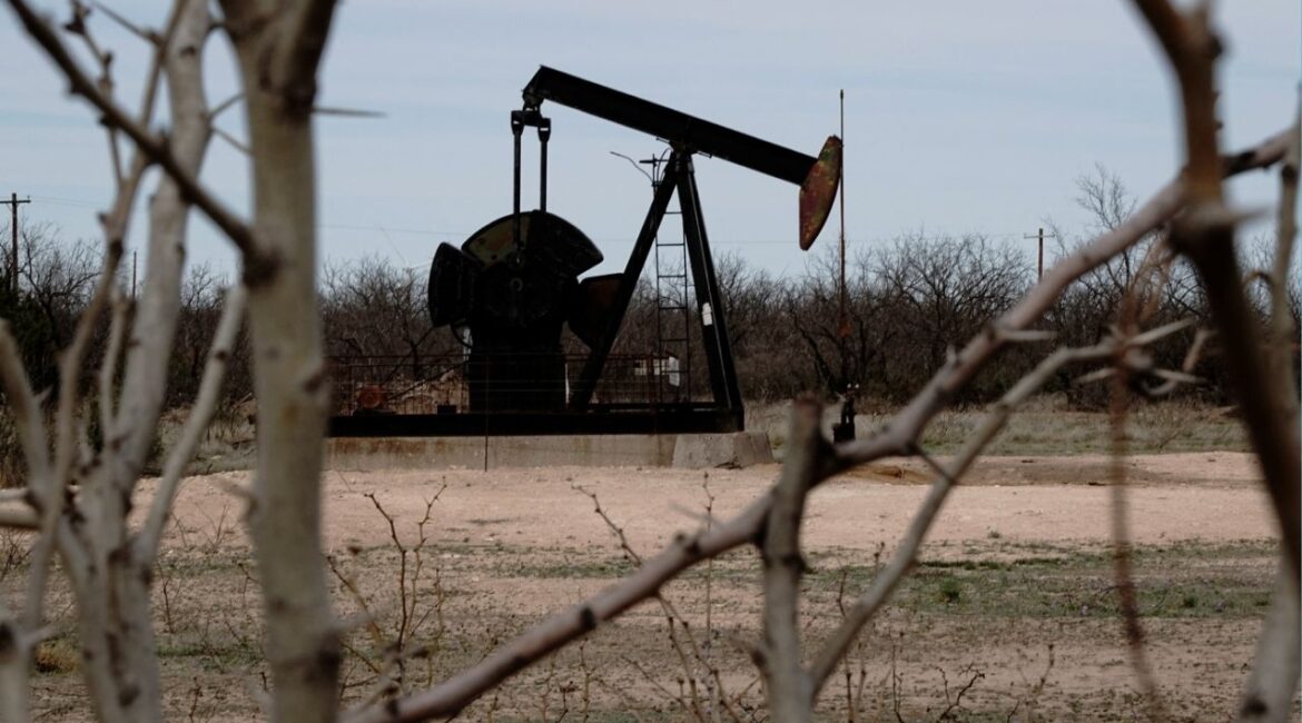 A pump jack drills oil crude from the Yates Oilfield in West Texas’s Permian Basin, near Iraan, Texas, U.S., March 17, 2023. (Reuters/Bing Guan)