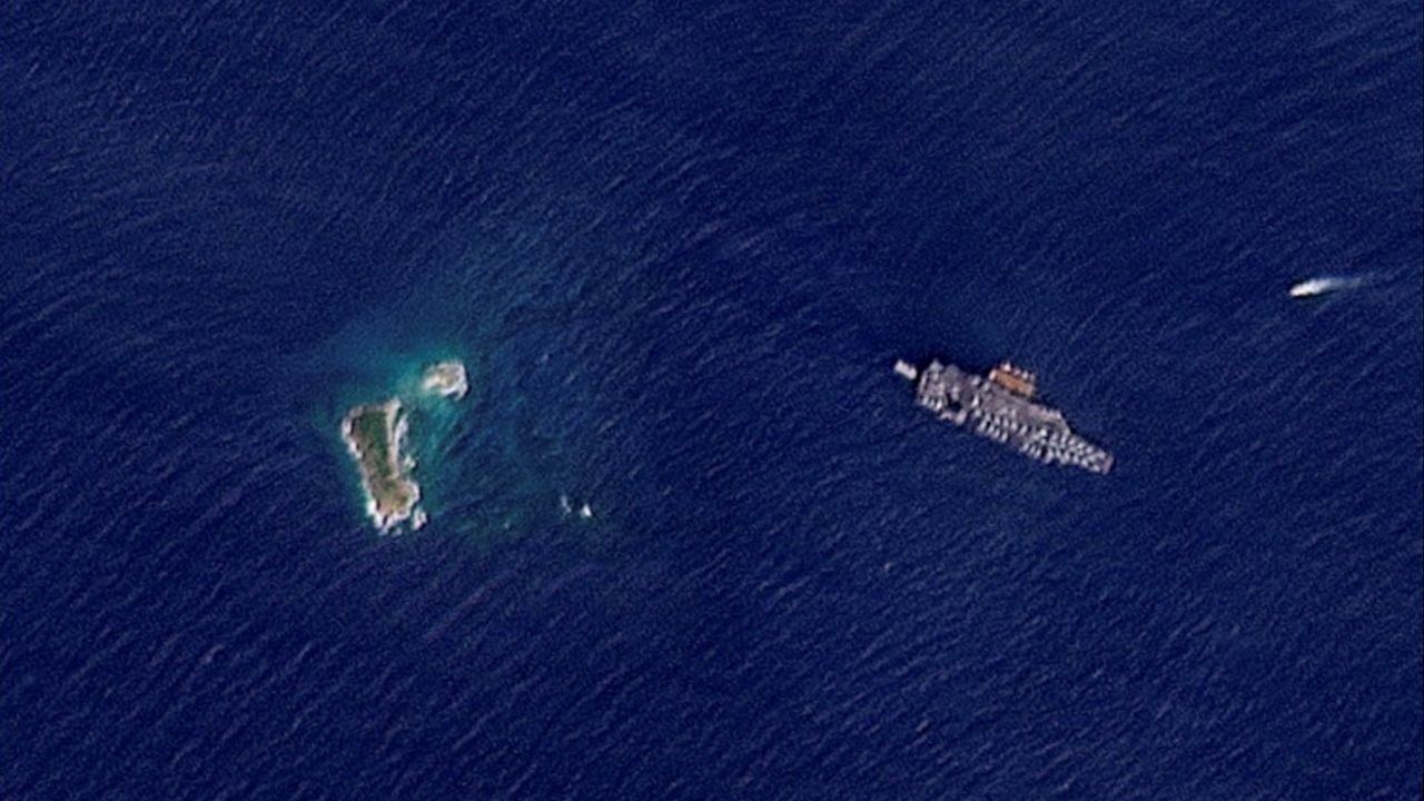 A satellite image shows the USS Gerald R. Ford off the coast of St Thomas Island, U.S. Virgin Islands, January 24, 2026. 2026 PLANET LABS PBC/Handout via REUTERS