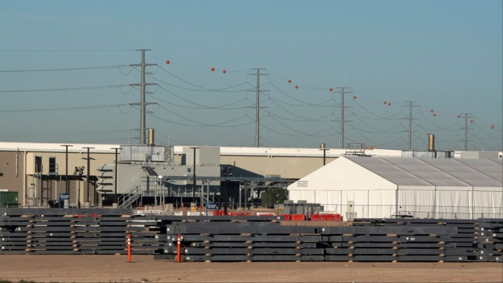 A view of a Microsoft data center under construction in Goodyear, Ariz., Jan. 14, 2026. In a nod to voter frustration over rising electricity prices, President Donald Trump said in his State of the Union address that he was negotiating pledges from major tech companies to pay a greater share of the energy costs associated with new data centers. (Rebecca Noble/The New York Times)