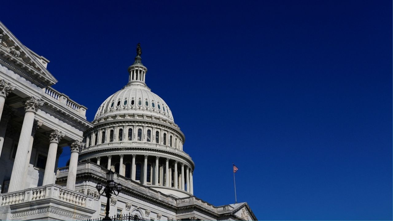 A view of the dome of the U.S. Capitol building, during a vote in the U.S. House of Representatives on a stopgap spending bill to avert a partial government shutdown that would otherwise begin October 1, on Capitol Hill in Washington, D.C. U.S., September 19, 2025. (Reuters/Kent Nishimura)