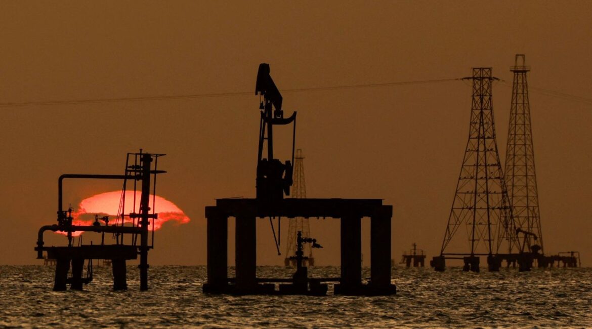 Oil platforms and pumpjacks at Lake Maracaibo, in Cabimas, Venezuela, January 26, 2026. (Reuters/Leonardo Fernandez Viloria/File Photo)