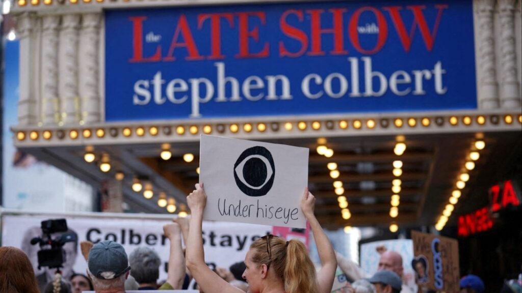 People protest after CBS/Paramount announced the cancellation of The Late Show with Stephen Colbert outside the Ed Sullivan Theater, in New York City, U.S., July 21, 2025. (Reuters File)
