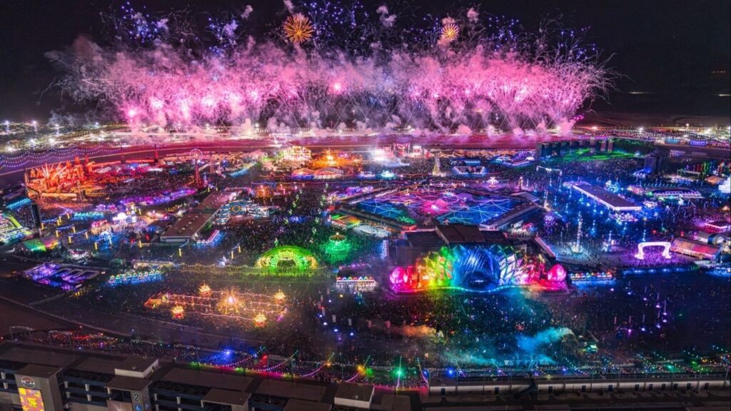 The Electric Daisy Carnival Las Vegas revealed its full 2026 lineup, featuring top international DJs, back-to-back sets, and sunrise performances over three days at the Las Vegas Motor Speedway. (Shutterstock)