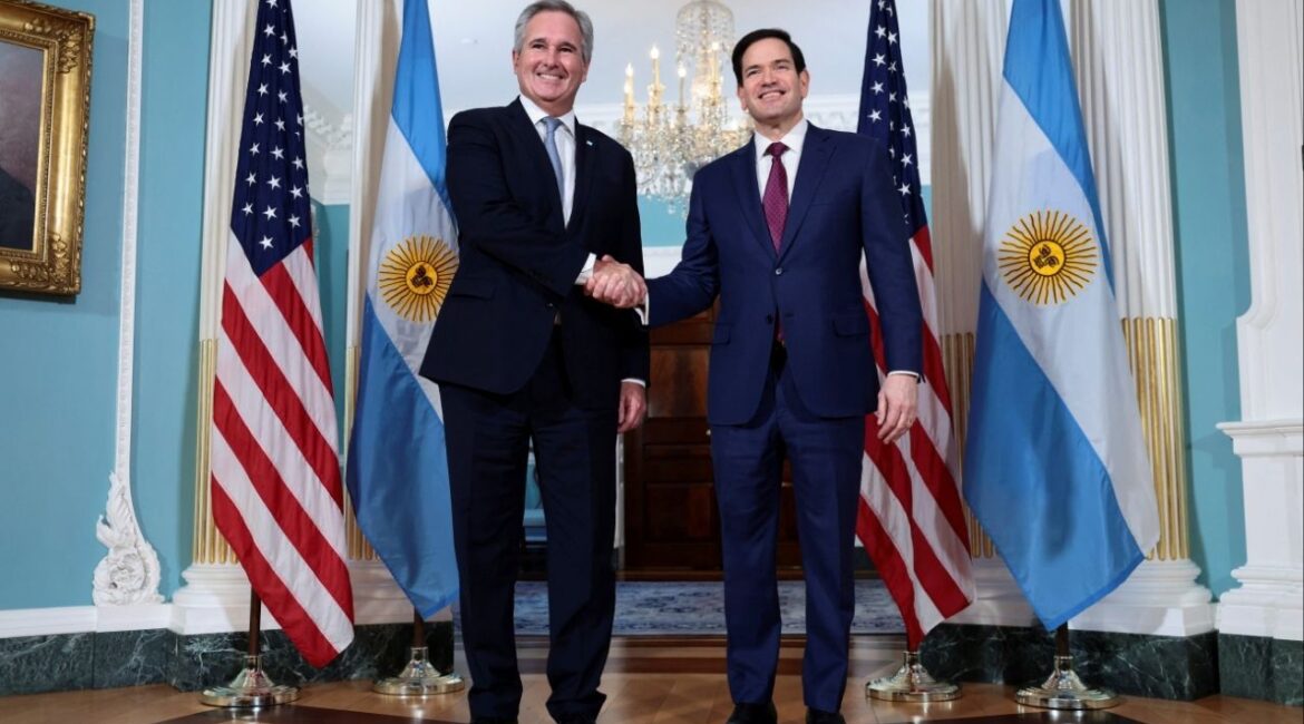 U.S. Secretary of State Marco Rubio shakes hands with Argentine Foreign Minister Pablo Quirno as they meet at the State Department in Washington, D.C., U.S., November 13, 2025. (Reuters/Evelyn Hockstein)